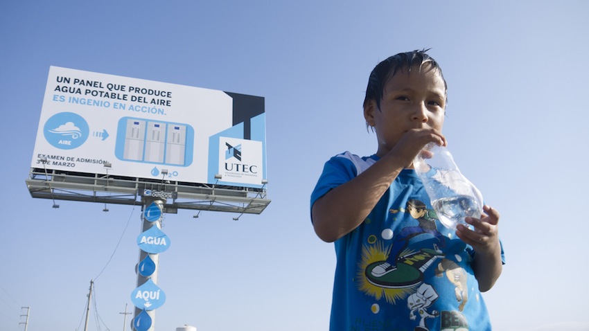 Water Billboard in Peru/Photo via BSA