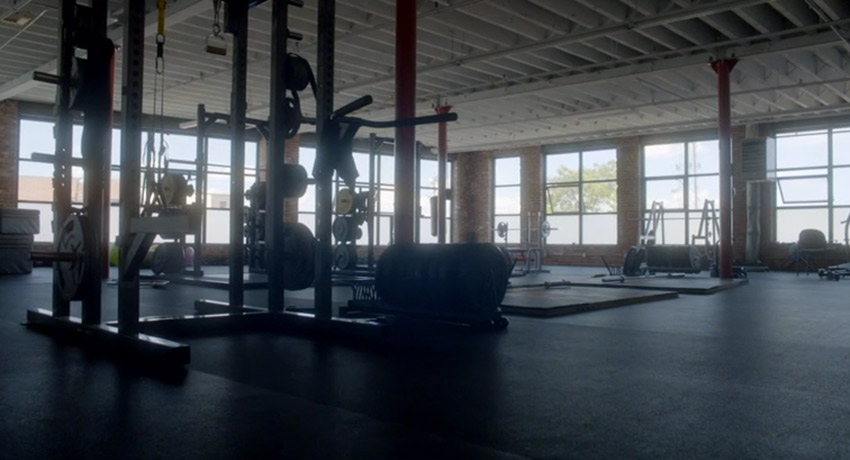 InnerCity Weightlifting interior Screenshot via ESPN