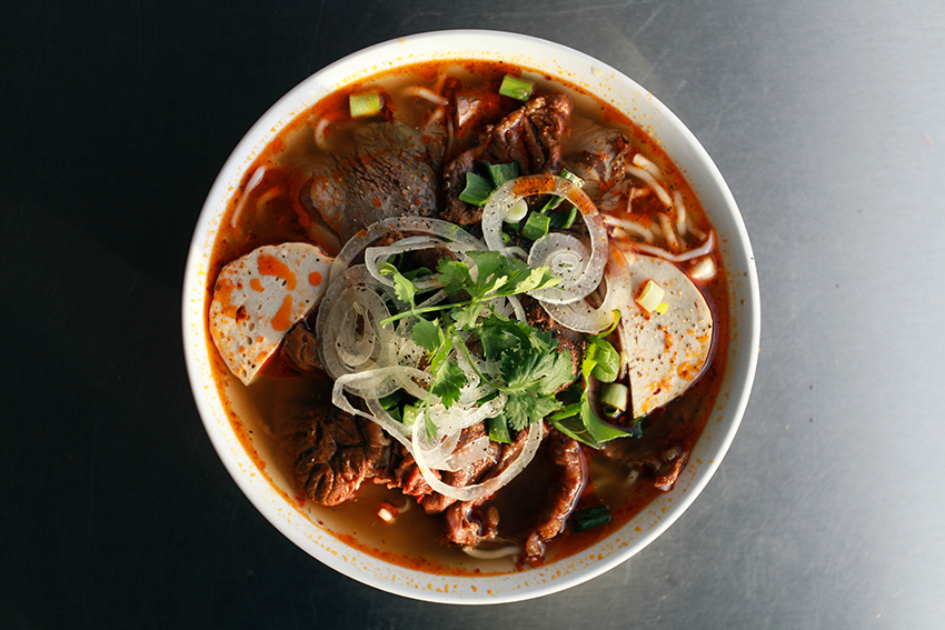 vietnamese pho noodle soup restaurants boston