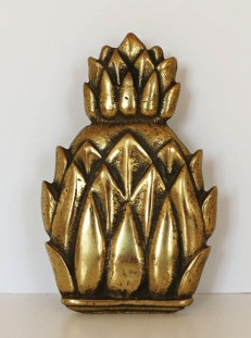 Pineapple door knocker
