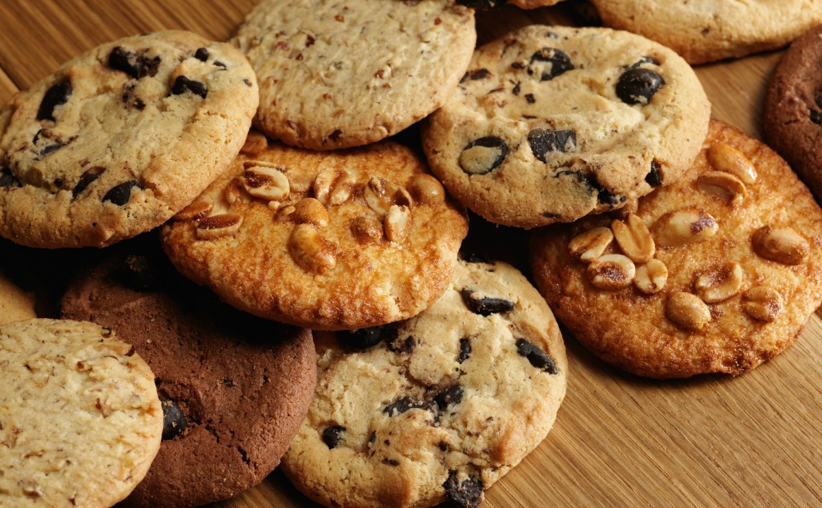 Fresh-baked Cookies via Shutterstock 
