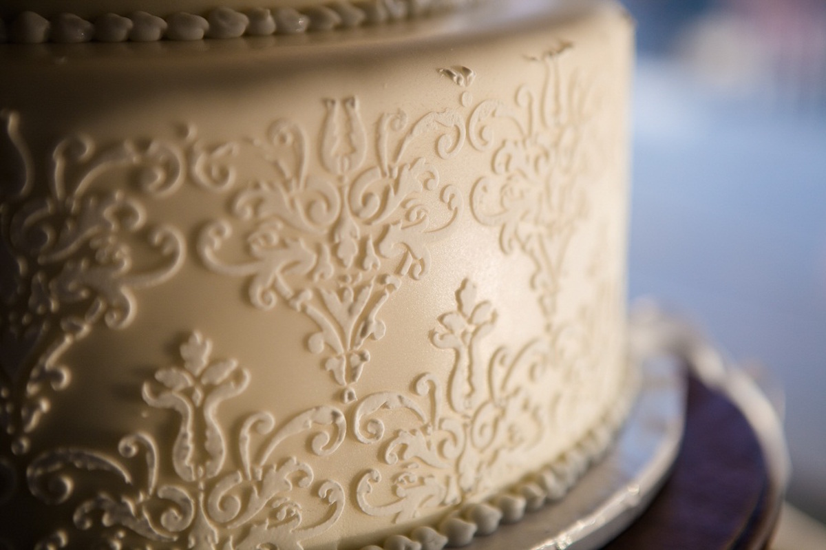  Textured  Wedding  Cake  Ideas from Boston