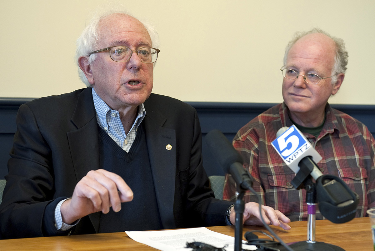 Sanders and Cohen in 2010. (Photo via AP)