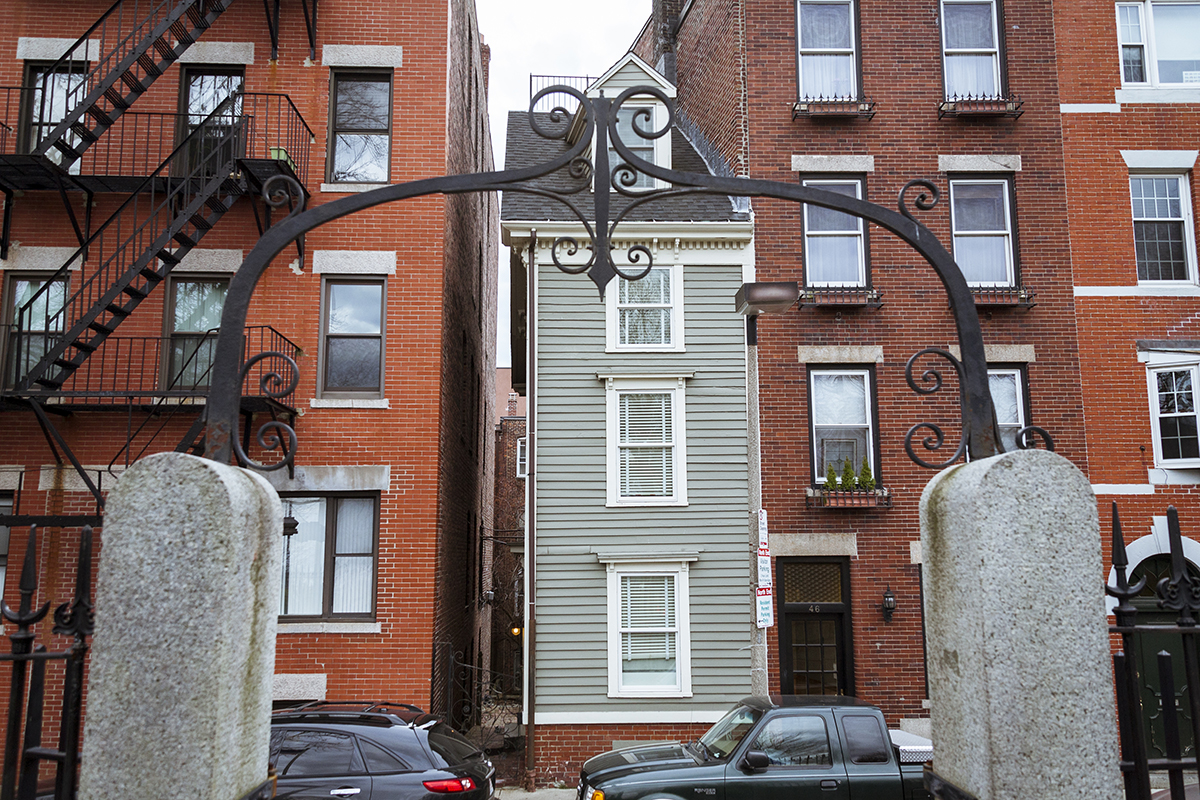 Spite house photo by Scott D on Flickr/Creative Commons