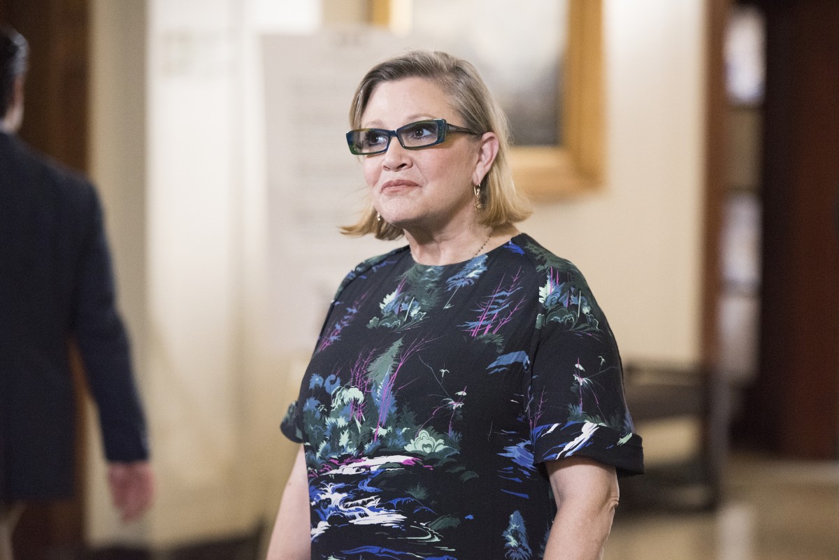 GIRLFRIENDS' GUIDE TO DIVORCE -- "Rule #25: Beware of the Second Chance" Episode 206 -- Pictured: Carrie Fisher as Cat -- (Photo by: Dean Buscher/Bravo)