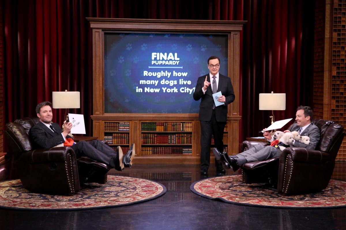 THE TONIGHT SHOW STARRING JIMMY FALLON -- Episode 0440 -- Pictured: (l-r) Actor Ben Affleck, announcer Steve Higgins, and host Jimmy Fallon play "Pup Quiz" on March 24, 2016 -- (Photo by: Andrew Lipovsky/NBC)