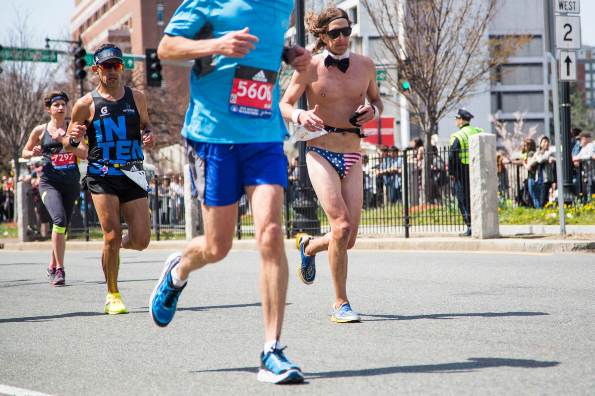 boston marathon 2016 naked guy american flag