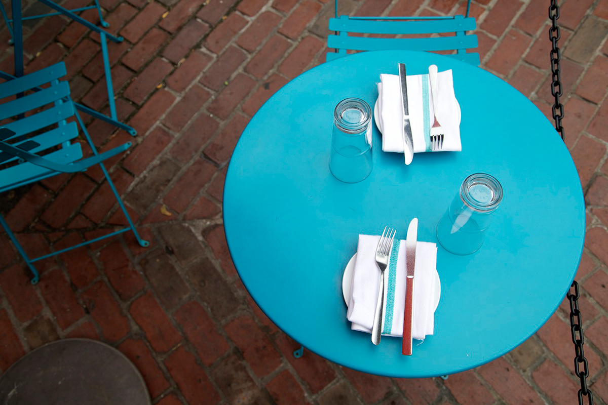 Coppa-single-best-outdoor-dining-patio-deck-al-fresco