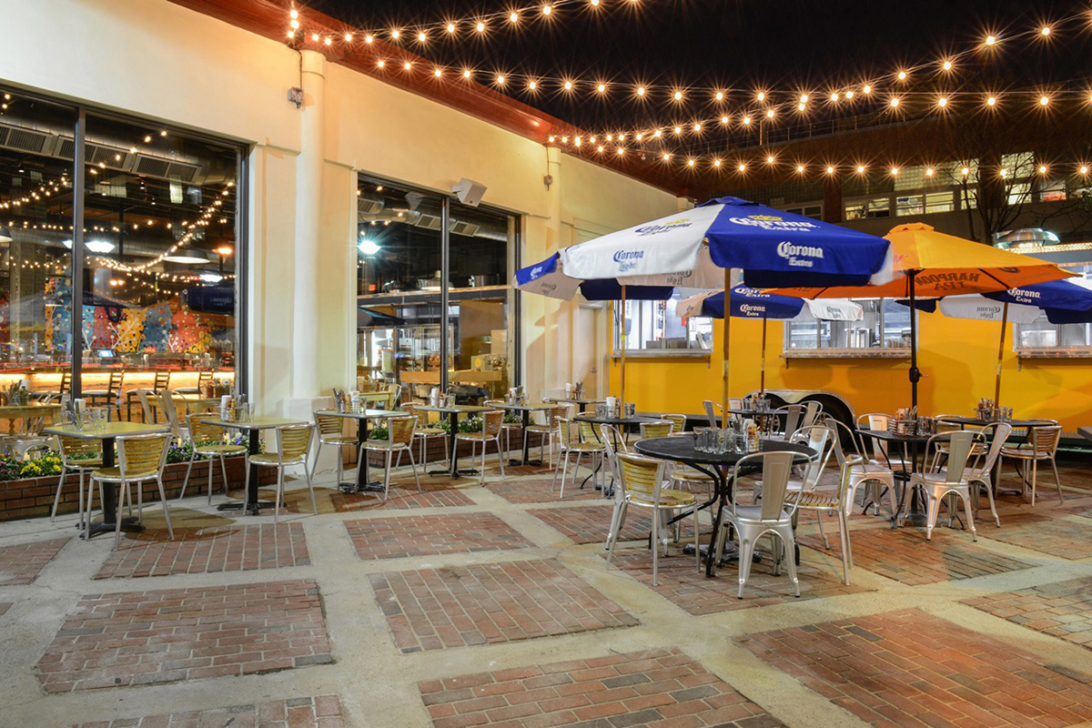 Naco-Taco-best-outdoor-dining-patio-deck-al-fresco