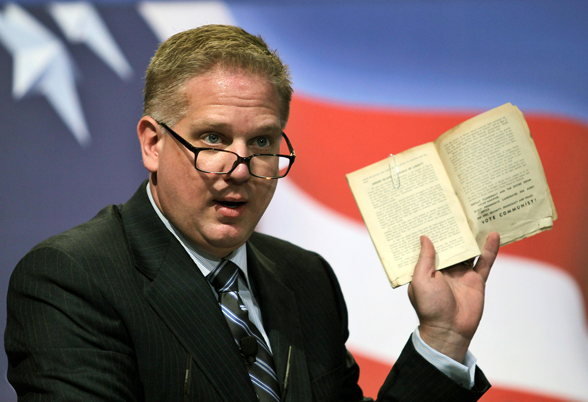 T.V. host Glenn Beck addresses the Conservative Political Action Conference (CPAC) in Washington on Saturday Feb. 20, 2010.(AP Photo/Jose Luis Magana)