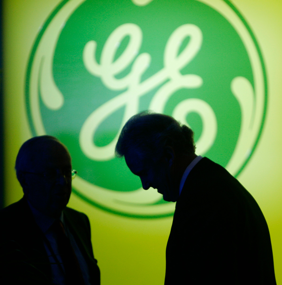 General Electric Co. CEO Jeff Immelt waits for the start of the annual shareholders meeting, Wednesday, April 23, 2008, in Erie, Pa. Immelt is telling shareholders that the economy is the toughest it's been since 2001 and that the U.S. is facing the worst housing crisis since the Great Depression.(AP Photo/Tony Dejak)