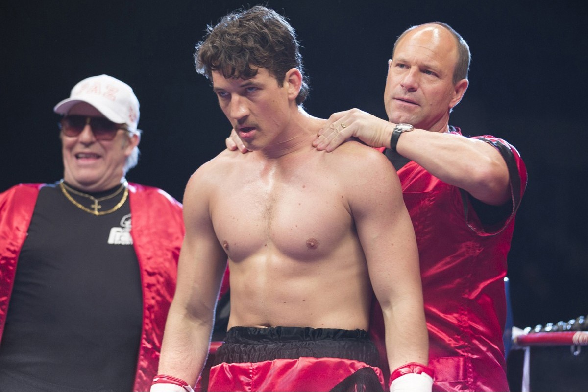 Ciaran Hinds, Miles Teller, and Aaron Eckhart in 'Bleed for This'