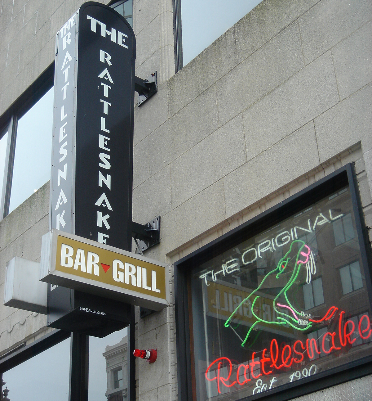 The Rattlesnake Bar & Grill