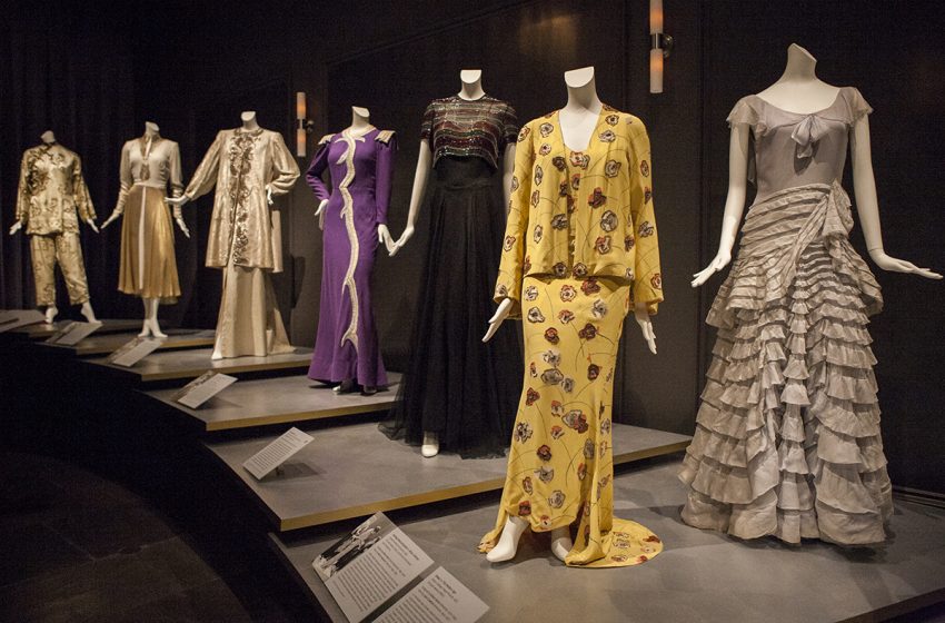 MFA Shows Off Allure, Manipulation of 'Hollywood Glamour'