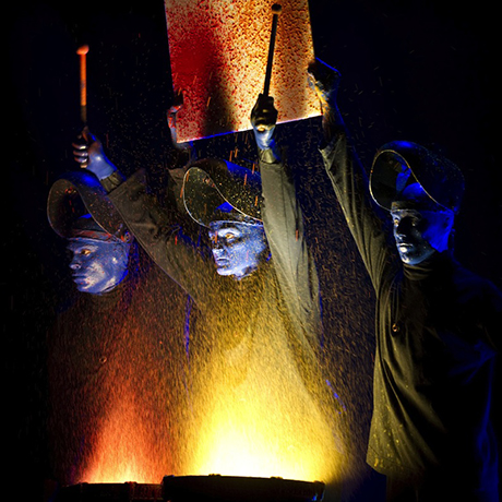 BCAE Offers Blue Man Group Behind-the-Scenes Experience - Boston Magazine