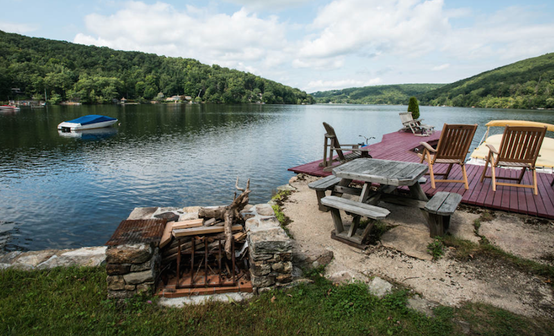 Five Secluded Lake Houses To Rent This Summer