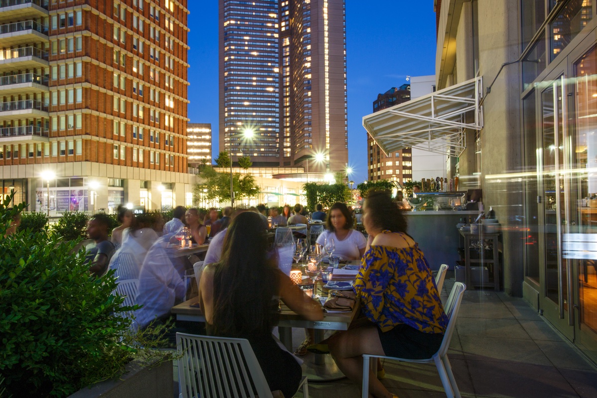 Silver spring outdoor discount dining