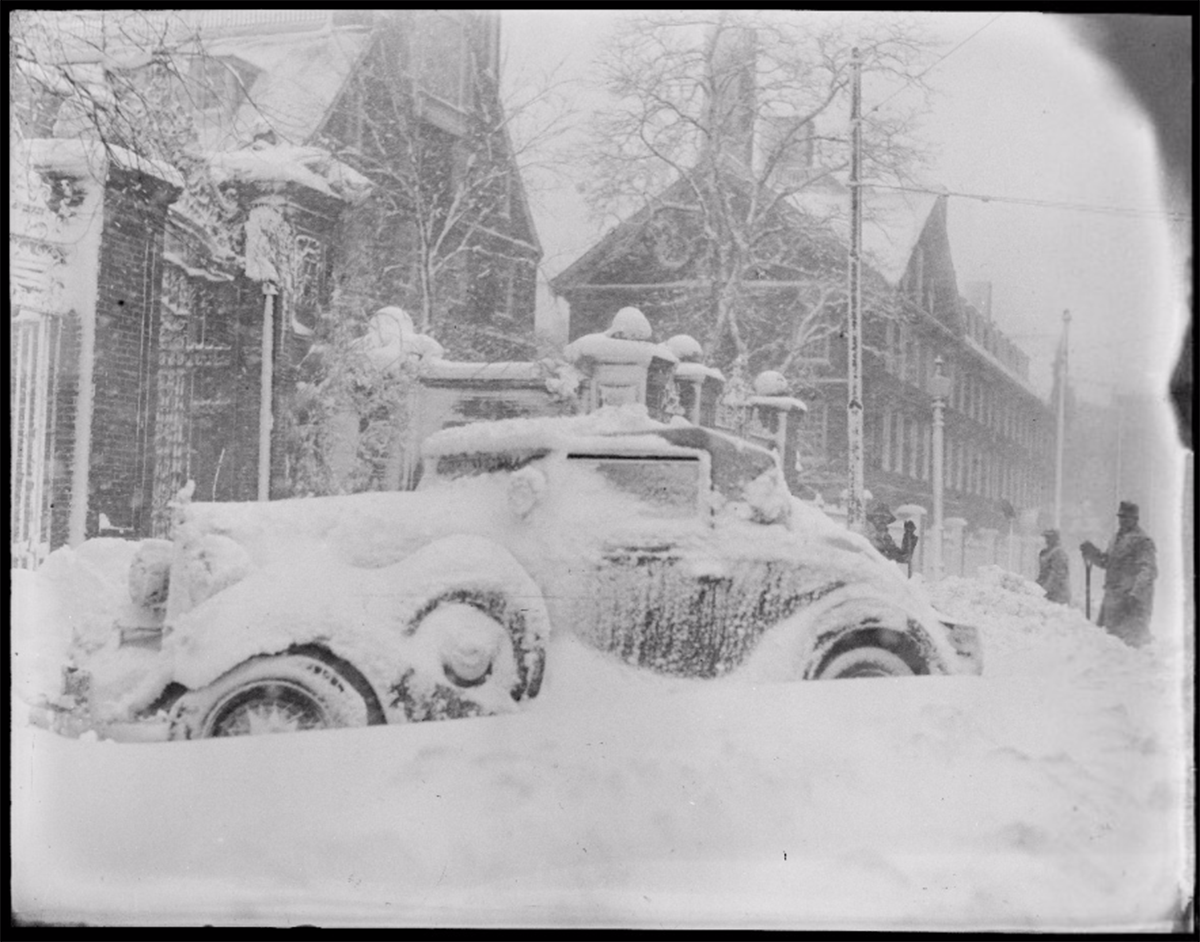 These Old Photos Show Boston's Blizzards of Yesteryear