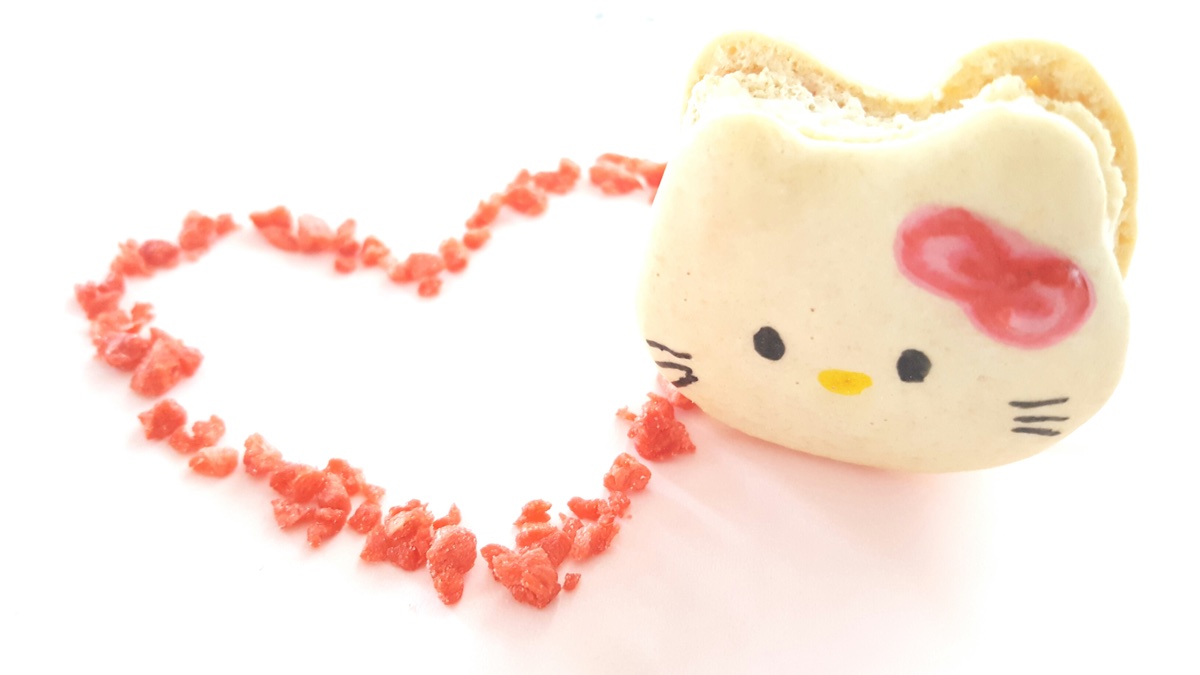 Hello Kitty macaron by Boston Bonbon