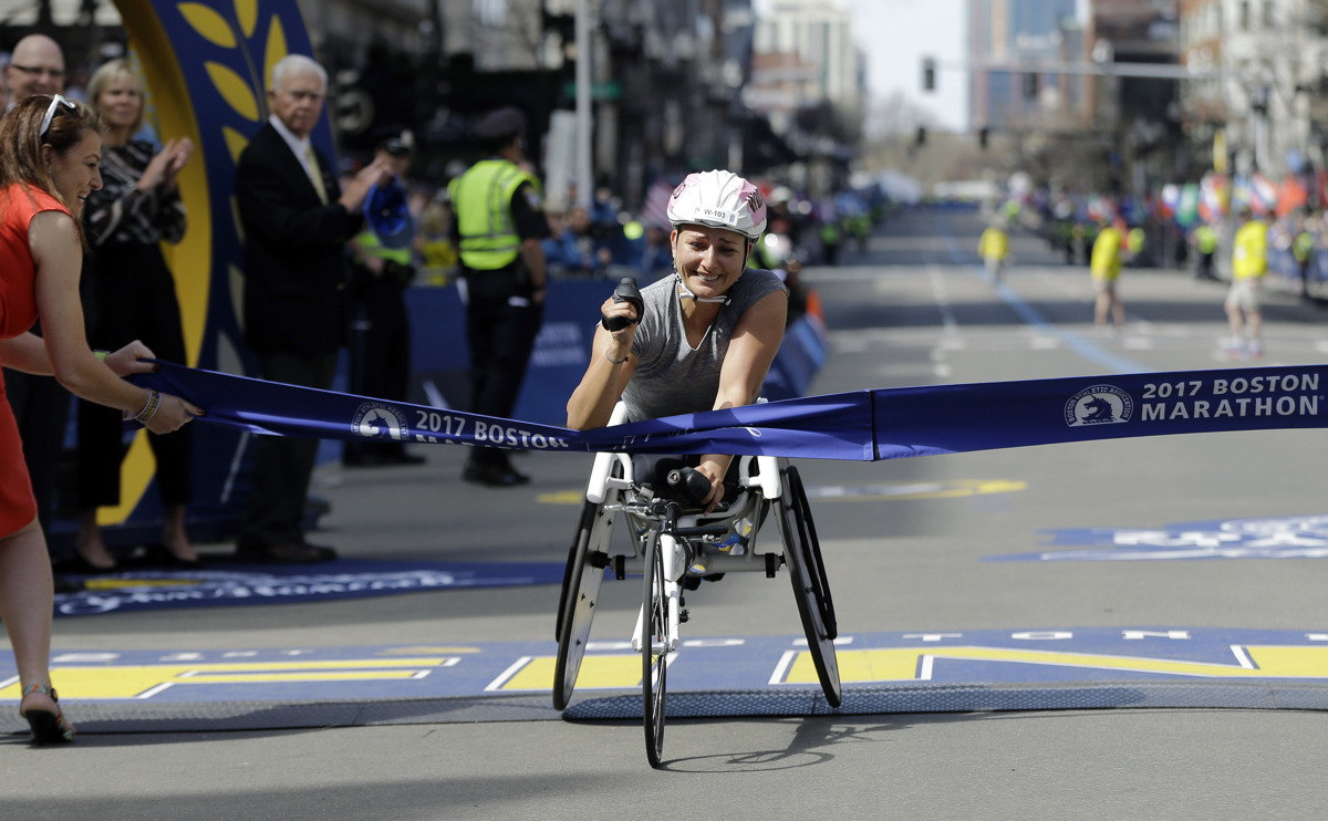 Manuela Schar Boston Marathon 2017 winner womens wheelchair