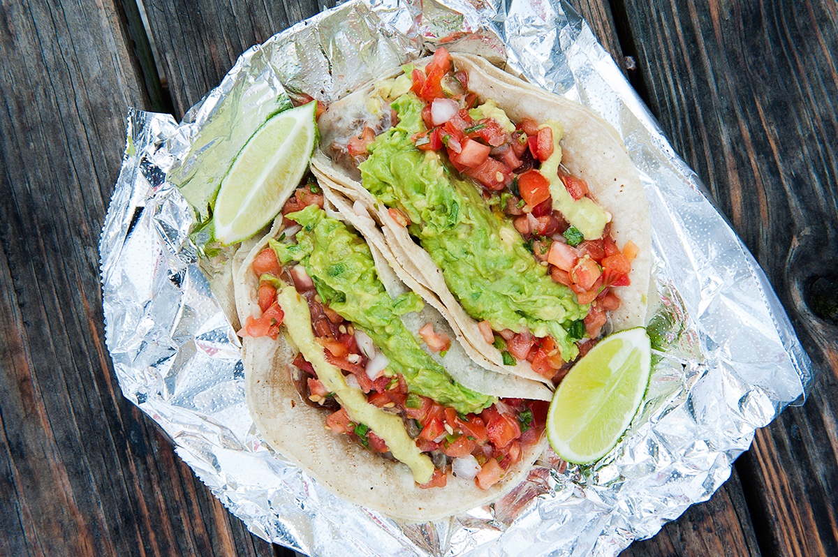 CARAMELOS TACOS AT EL PELON TAQUERIA. / PHOTO BY CHELSEA KYLE for "Your Seven-Point Taco Crawl Game Plan"