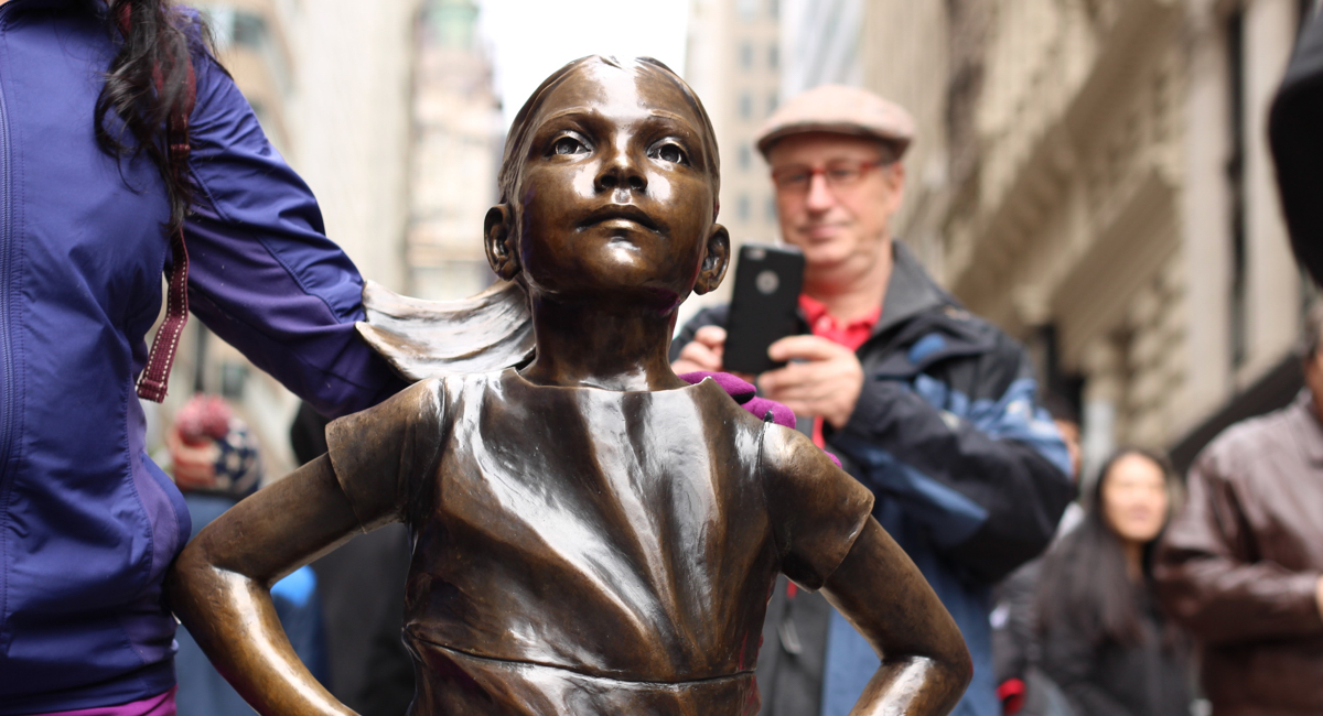 State Street Is Suing the Woman who Sculpted the Fearless Girl