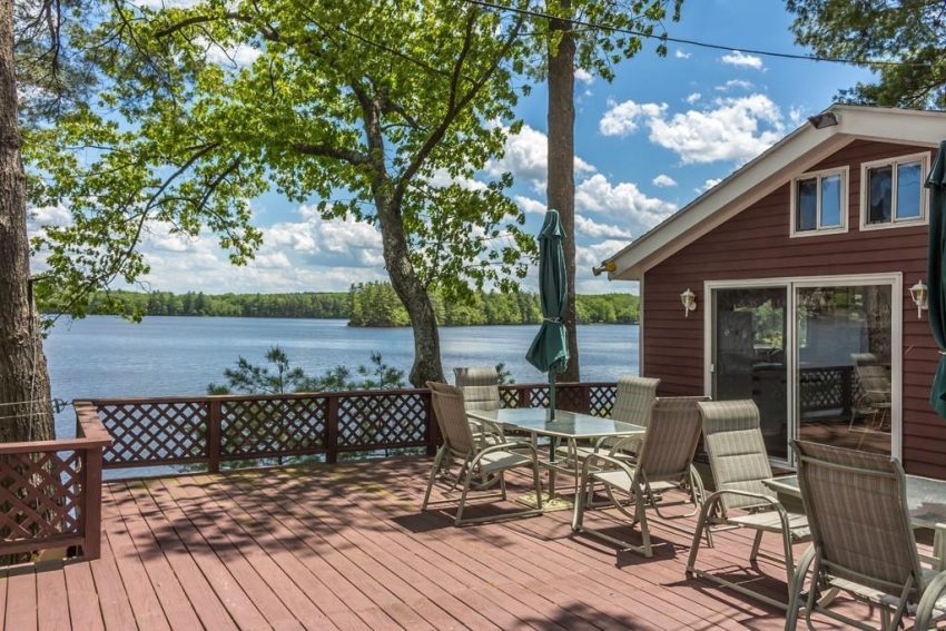 On the Market: Lakeside Lodging in Lunenburg