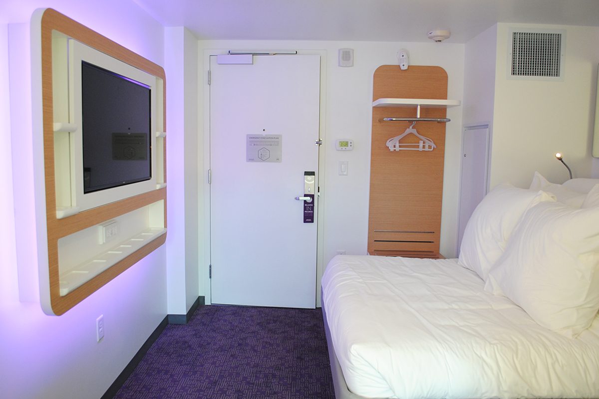 Heres a First Look Inside the Tiny Rooms at Yotel Boston in the Seaport