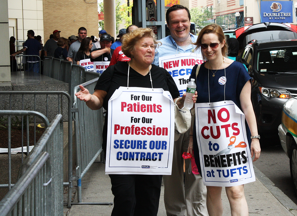 Tufts nurses strike