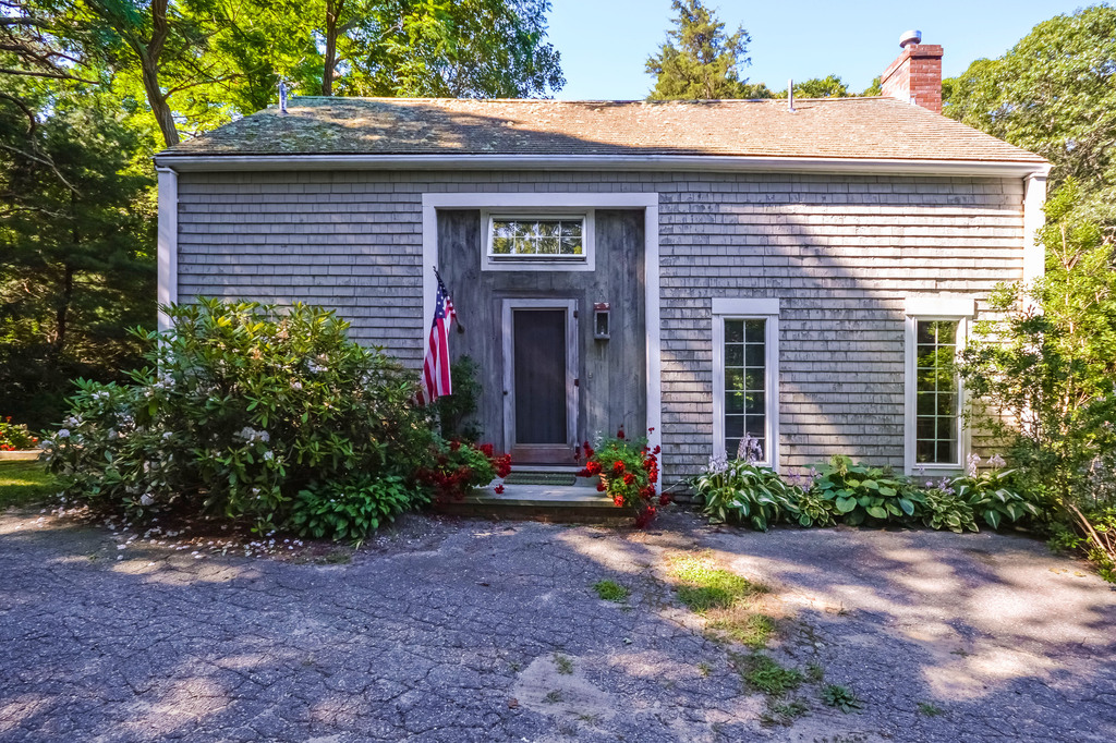 antique barn cape cod