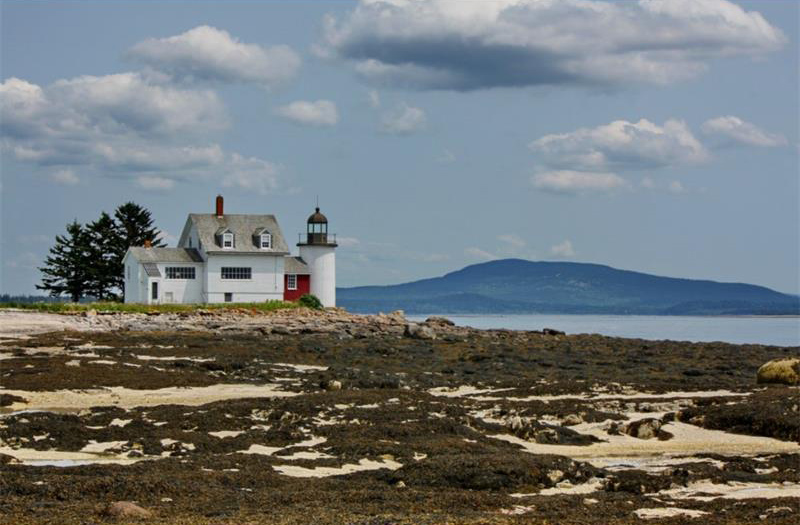 lighthouse for sale maine