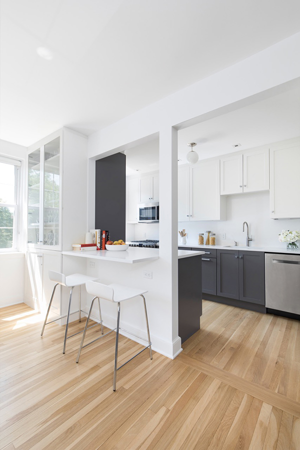 Before and After: A Galley Kitchen Gets the Modern Treatment