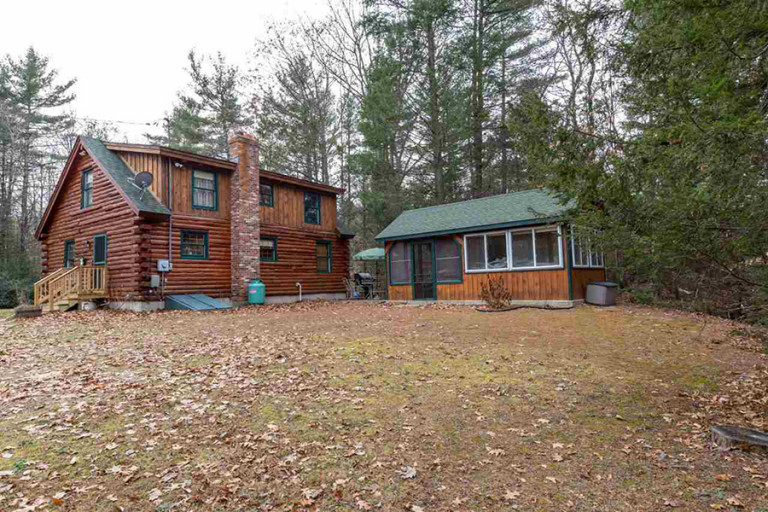 On The Market: A Log Cabin In New Hampshire