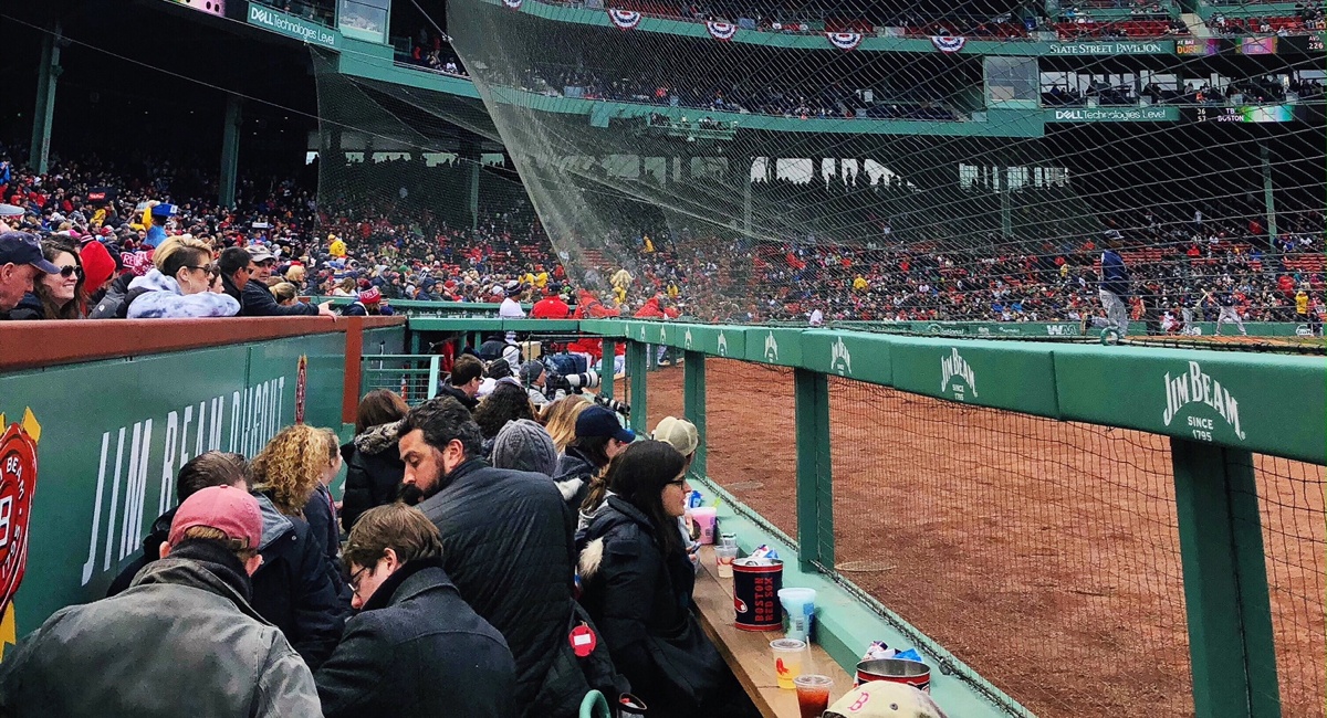 Best Place To Catch A Ball At Fenway Park