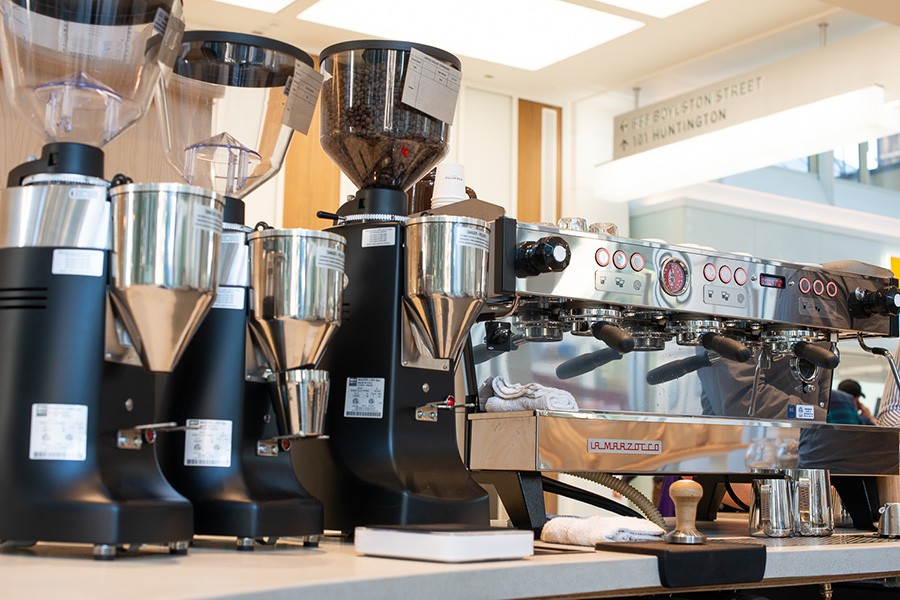 Blue Bottle Coffee Opens a Sunny Café Inside the ...