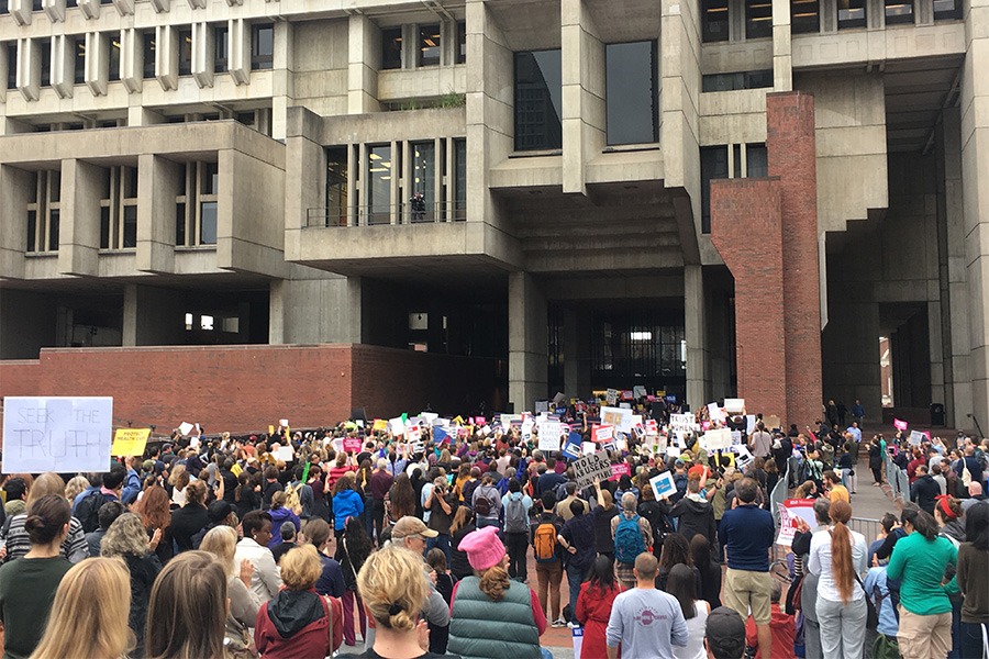 jeff flake protest crowd