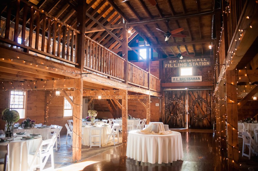 Charming New England Barn Wedding Venues | Boston Weddings