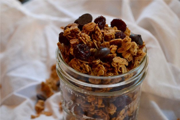 Recipe: Homemade Cranberry Orange Granola