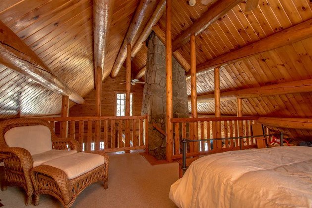 On the Market: A Log Cabin in the White Mountains