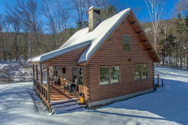 On the Market: A Log Cabin in the White Mountains