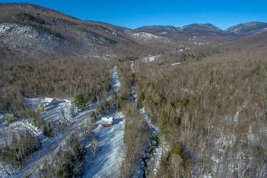 On the Market: A Log Cabin in the White Mountains