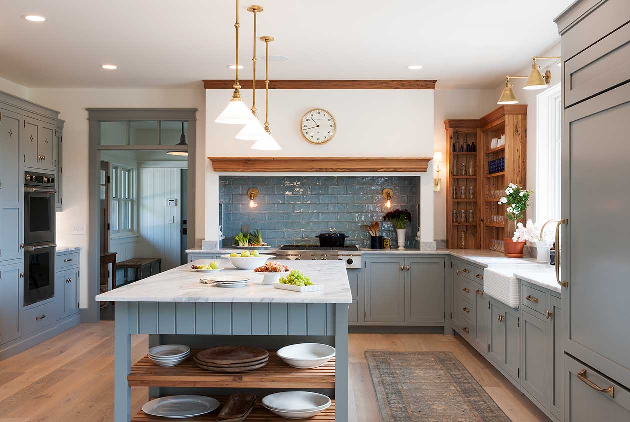 Class Up Your Kitchen with 7 High-End Trends