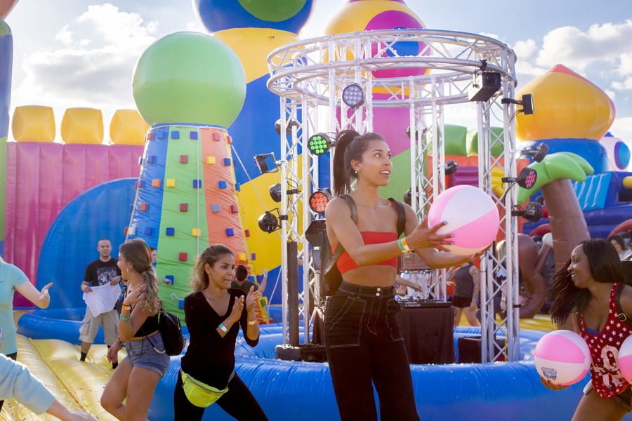 The World S Largest Bounce House Is Coming To Revere This Summer