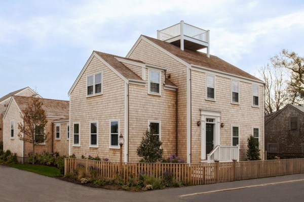 On The Market: A Swanky Nantucket Single-Family