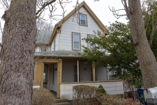fixer upper homes near me