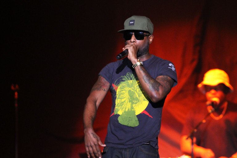 Boston Calling Disputes Talib Kwelis Claims Of A Contract Disagreement