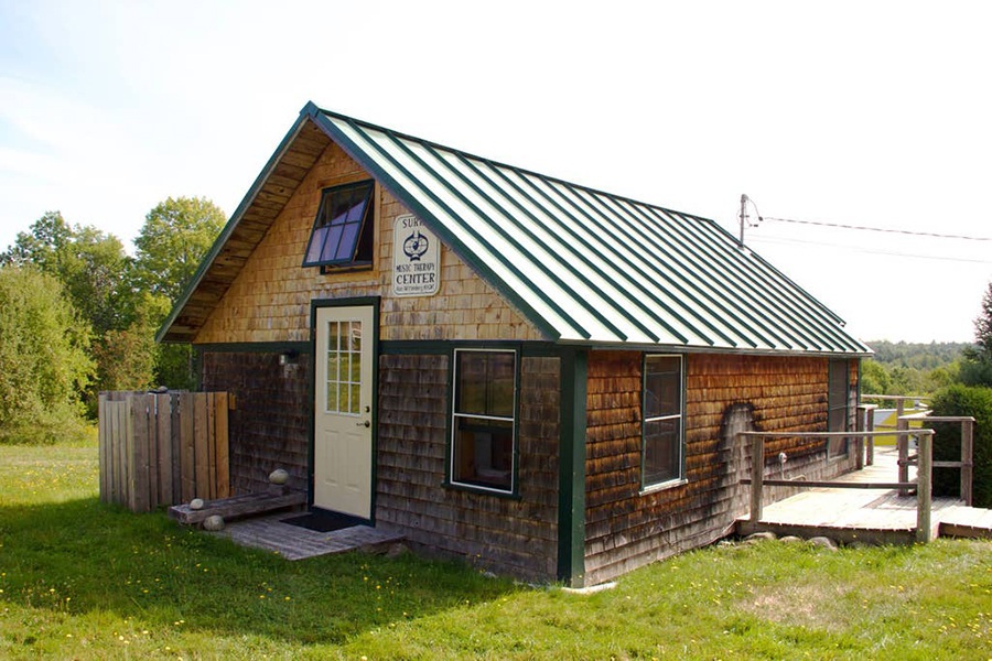 Maine cabin airbnb