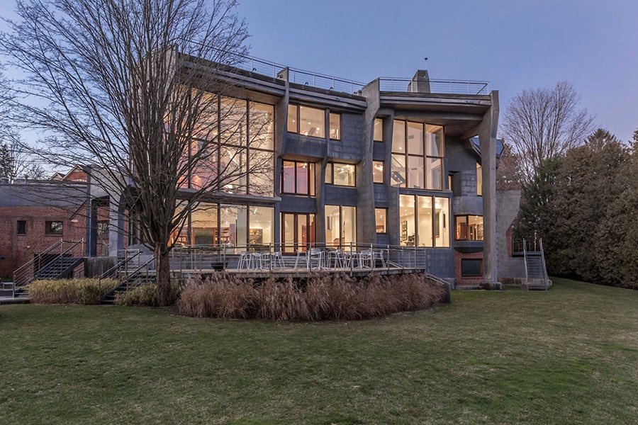 Brookline contemporary home