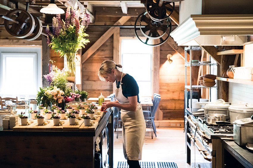 Find Out What It’s Like to Visit Maine’s Most Mysterious Restaurant