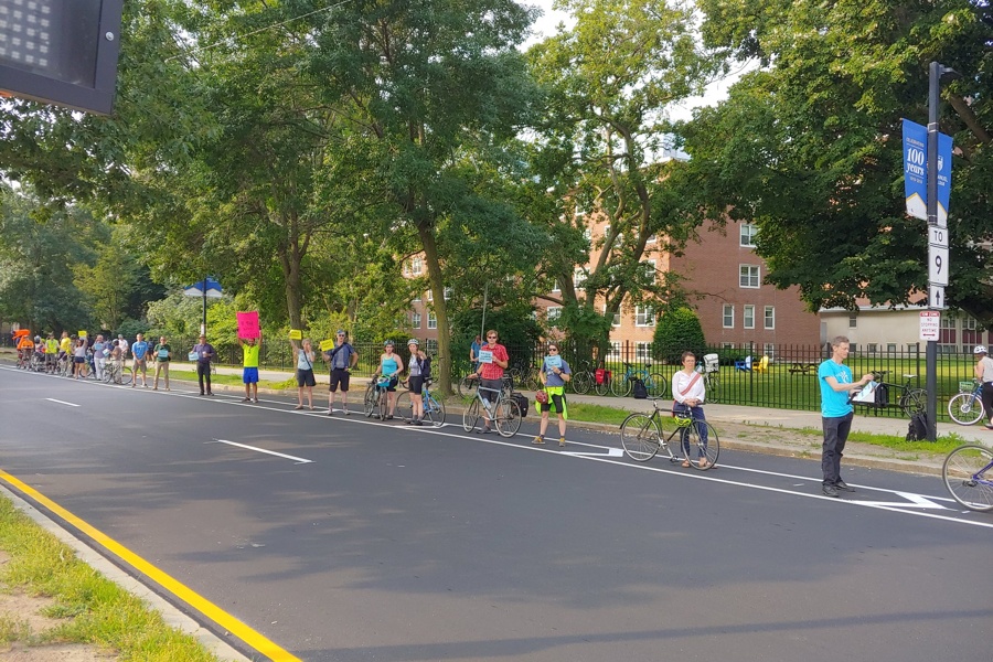 people-protected bike lane boston